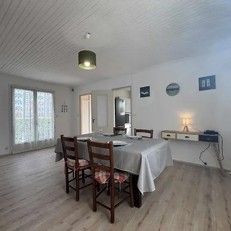 Maison Pour 6 Personnes A Deux Pas De La Plage! Lbo000-089 Vila La Brée-les-Bains