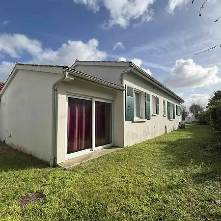 Maison Pour 6 Personnes à Deux Pas De La Plage! Lbo000-089 Villa